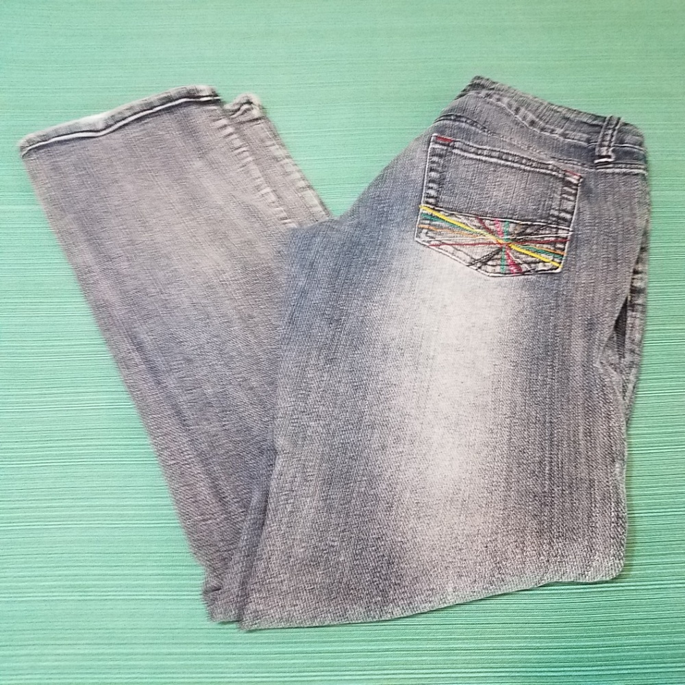 One Tuff Babe Women's Jean 5/6 Fun Rainbow Details